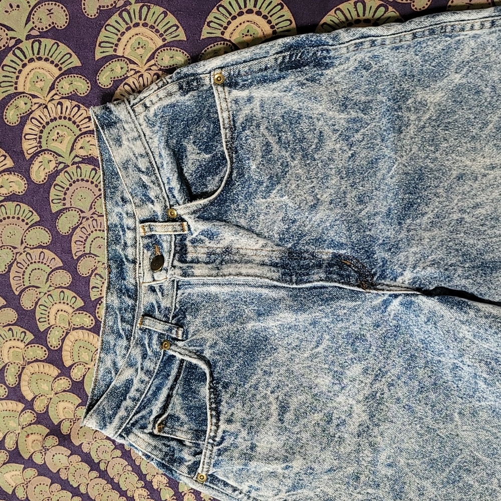 Bitchin' '80s Chic Stonewash Jeans